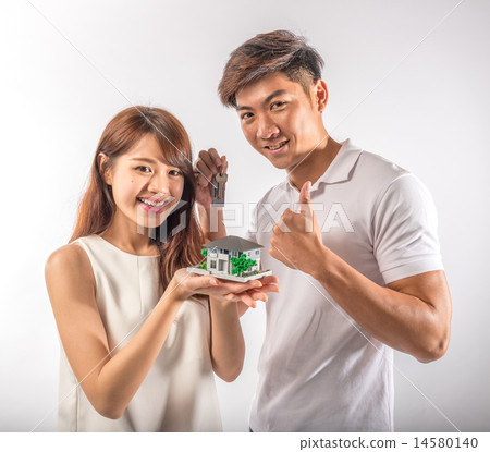 Couple Buy House and Happy 14580140