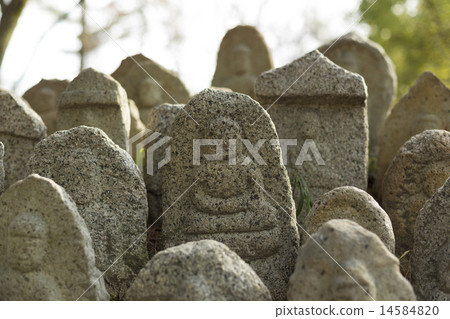 Stones of the Kurisu Southern Tomb group 14584820