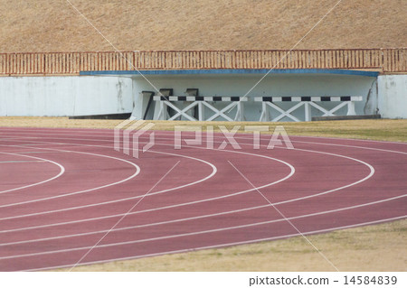 田徑場的角落 田徑場的角落 14584839