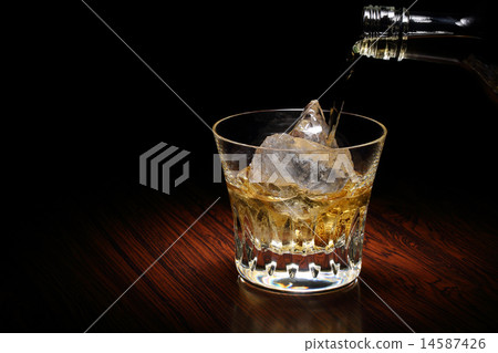 Lock of whiskey 14587426