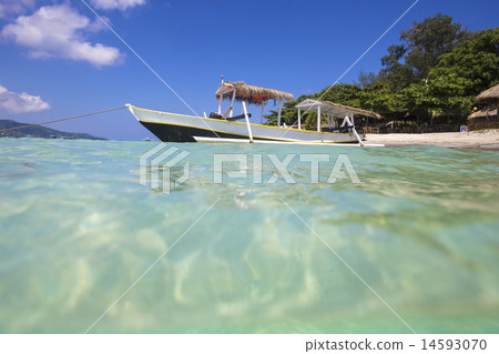 Long Tail Boat on Tropical Beach 14593070