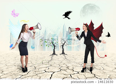 Portrait of angel and devil girls with megaphone Portrait of angel and devil girls with megaphone 14611630