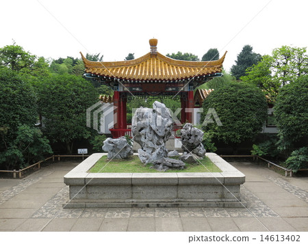 Kawasaki city Taiko stone in Kwasaki-ku, Zhenxiu Garden 14613402