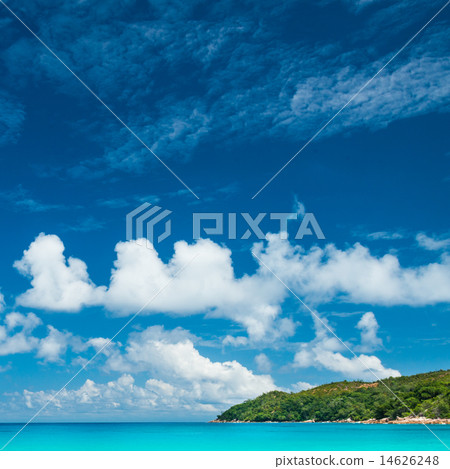 Anse Lazio beach, Praslin island, Seychelles 14626248