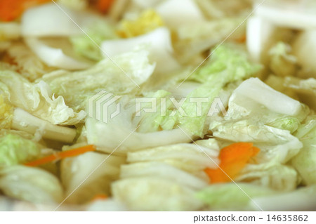 Vegetable cabbage soup 14635862