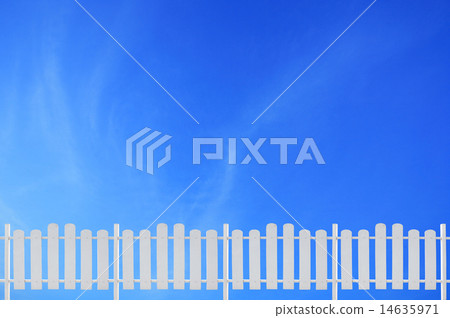 white fence and blue sky 14635971