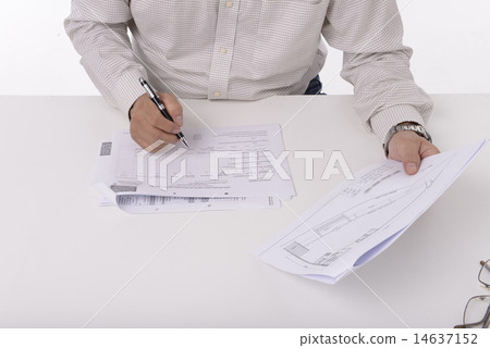 Businessman signature Businessman signature 14637152