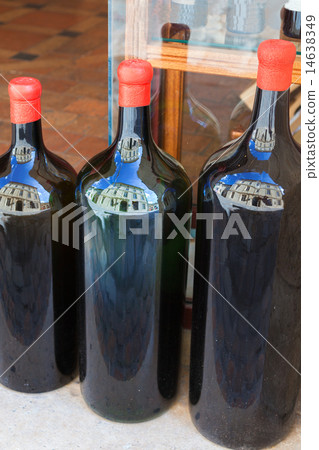 Large bottles of wine Large bottles of wine 14638349