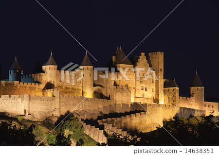 Castle of Carcassonne at night 14638351