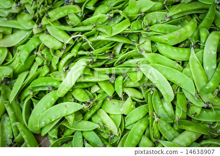 Green beans at outdoor asian market 14638907