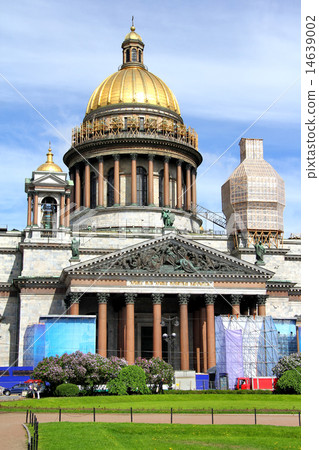 Saint Isaac's Cathedral in Saint Petersburg 14639002