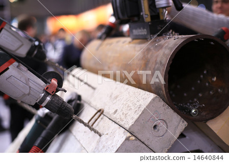 Construction tools 14640844