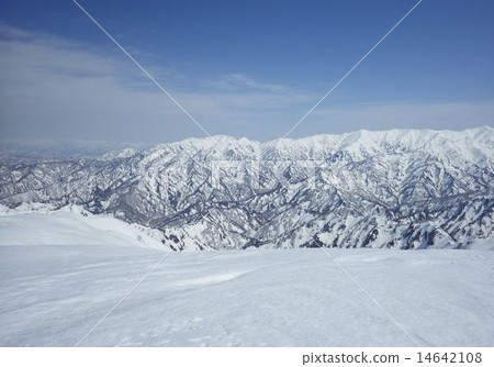 Iidake's mountain peak from Oji Fallen 14642108