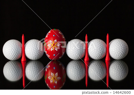 Golf equipments and egg 14642600