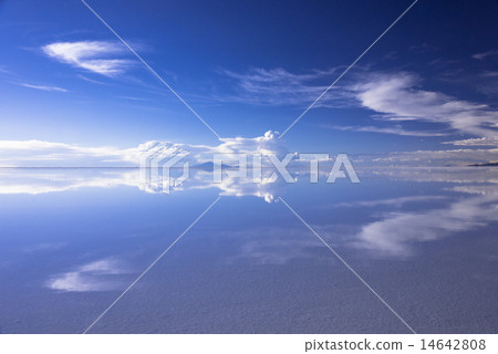 鏡湖的烏尤尼鹽湖 鏡湖的烏尤尼鹽湖 14642808
