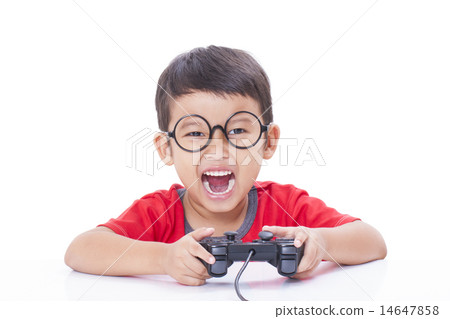 Boy playing video game  14647858