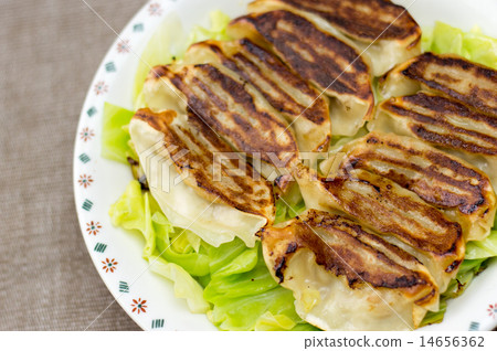 Dumplings and cabbage Dumplings and cabbage 14656362