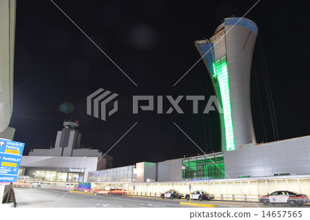 San Francisco airport night view control tower 14657565