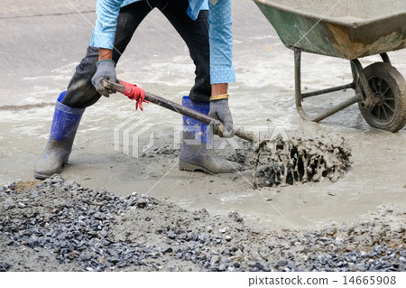 construction workers 14665908