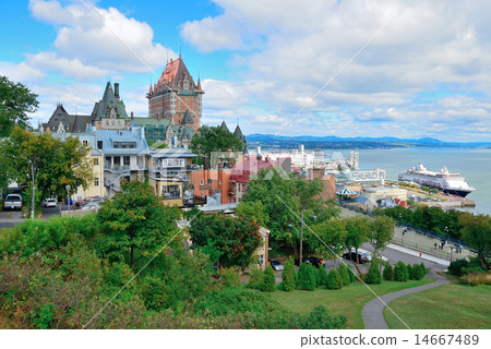 Quebec City cityscape 14667489