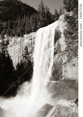 Waterfalls Waterfalls 14667556