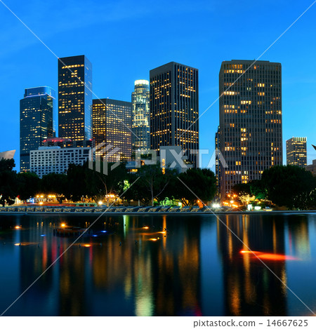 Los Angeles at night Los Angeles at night 14667625