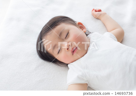 Sleepy baby Sleepy baby 14693736
