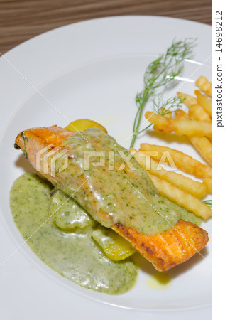 seafood dish seafood dish 14698212