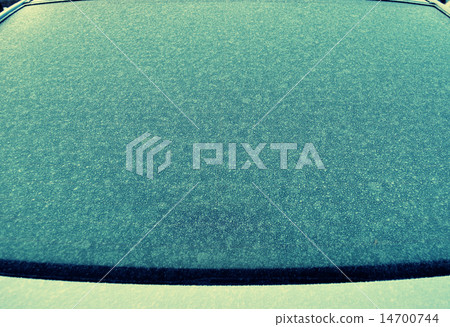 frozen car windshield in winter frozen car windshield in winter 14700744