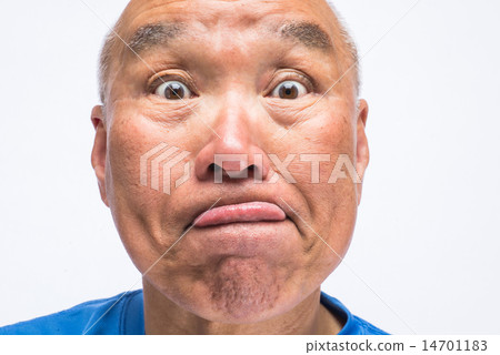 Senior teenagers lying face up 14701183