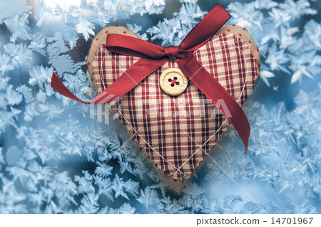 Valentine checked heart Valentine checked heart 14701967
