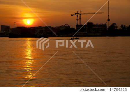 Chao Phraya River at sunset 14704213
