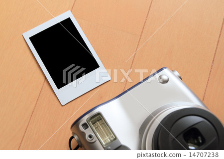Instant photo and camera 14707238