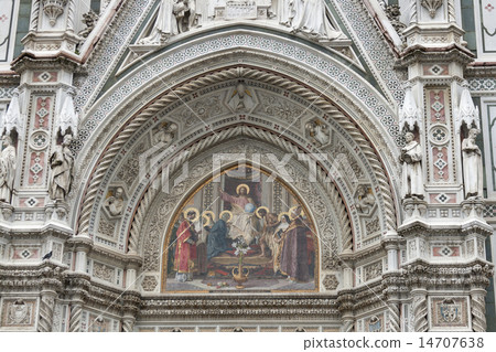 Basilica Saint Mary of the Flower in Florence, Italy 14707638