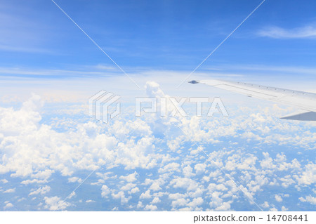 view from the airplane window, ocean blue 14708441