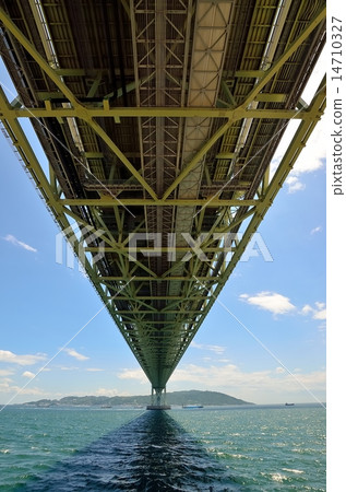 Akashi Kaikyo Bridge Akashi Kaikyo Bridge 14710327