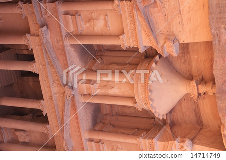 Jordan Petra從短距離遺址El Cazne 14714749