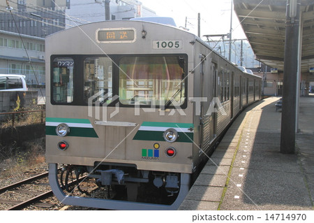 週三火車 14714970