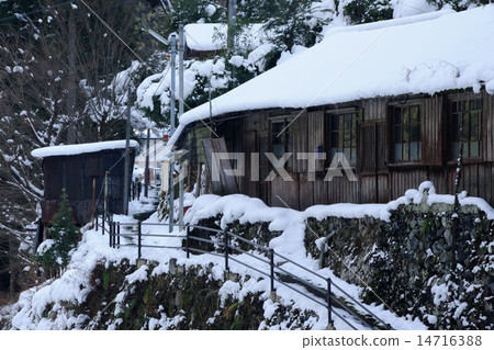 奈良縣山口村/ Nogunikawa村的冬季景象 14716388