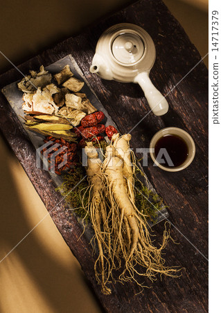 Ginseng Ginseng 14717379