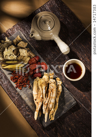 Ginseng Ginseng 14717383