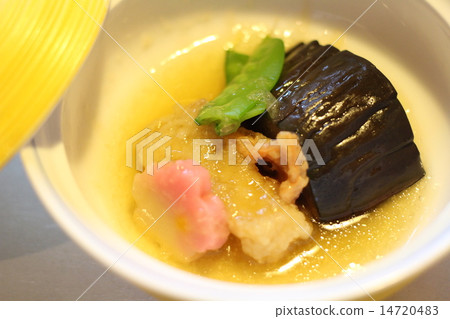 Simmered Japanese dishes Simmered Japanese dishes 14720483