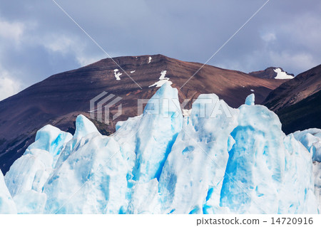 Glacier in Argentina 14720916