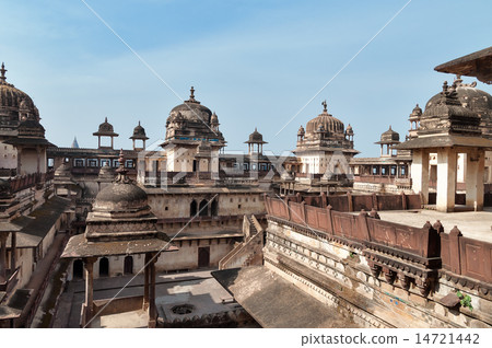 Jahangir Mahal or Orchha Palace 14721442