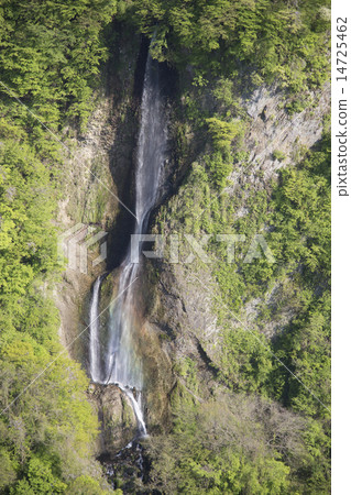 Shakedown waterfall Shakedown waterfall 14725462