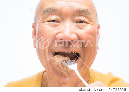 Senior to eat steak Senior to eat steak 14729936