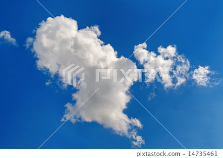 Clouds in the blue sky 14735461