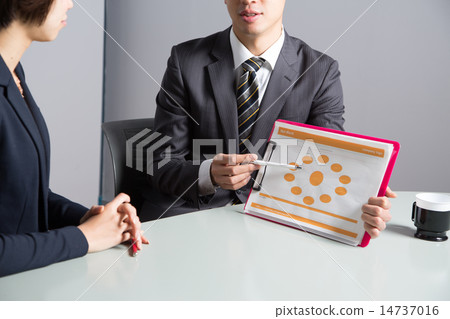 Business gender presentation 14737016