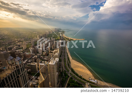Chicago skyline and lake Michigan at sunset 14739210
