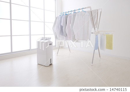Room drying 14740115